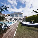 Sade Nocleg ze śniadaniem Alaçatı