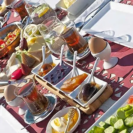 Sade 4* ألاتشاتي