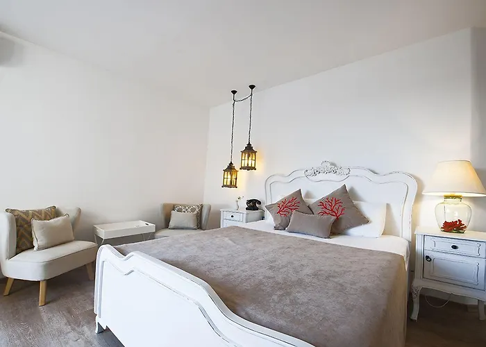 Bed and breakfast Sade 4*