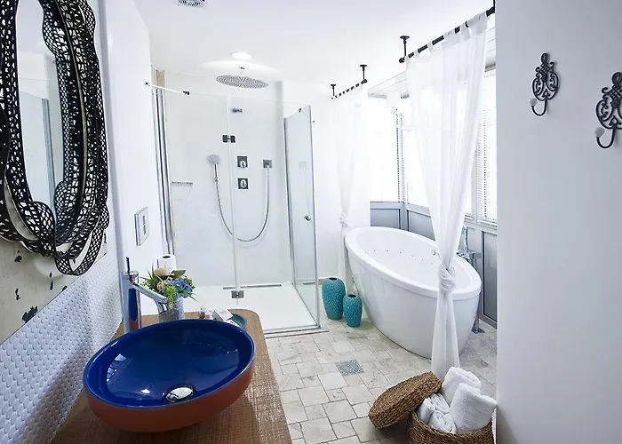 Bed and breakfast Sade 4*